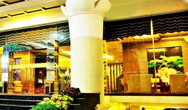 Hotel D'Wangsa Maluku Giacarta Esterno foto