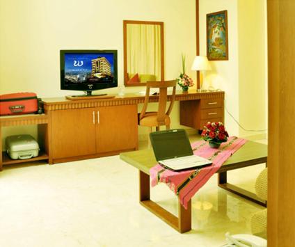 Hotel D'Wangsa Maluku Giacarta Esterno foto