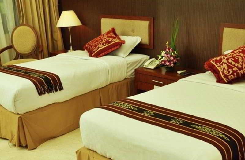Hotel D'Wangsa Maluku Giacarta Esterno foto